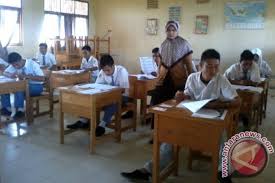 Pendidikan di Kalimantan: Upaya Pemerataan dan Peningkatan Kualitas Sekolah
