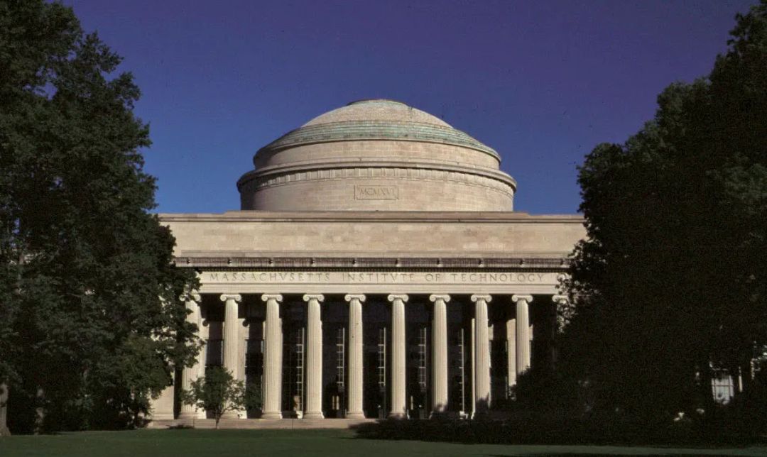 10 Beasiswa Kuliah Luar Negeri 2026 yang Harus Kamu Coba